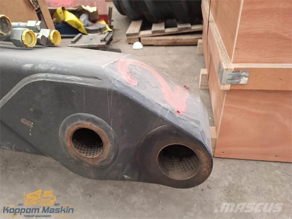 Loglift 111 Žerjavi za debla