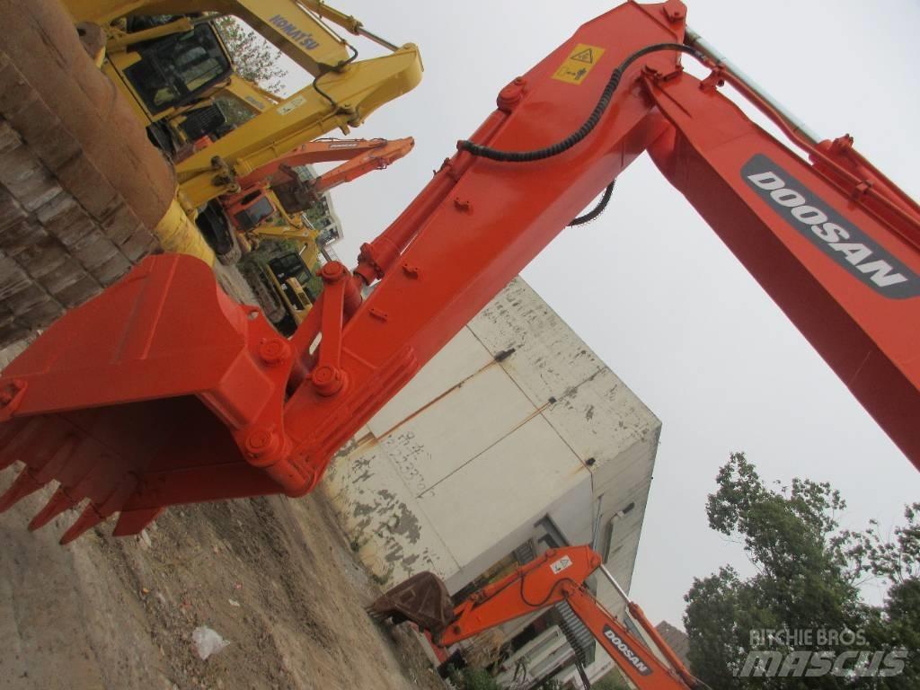 Doosan DH 150 LC-7 Bagri na kolesih