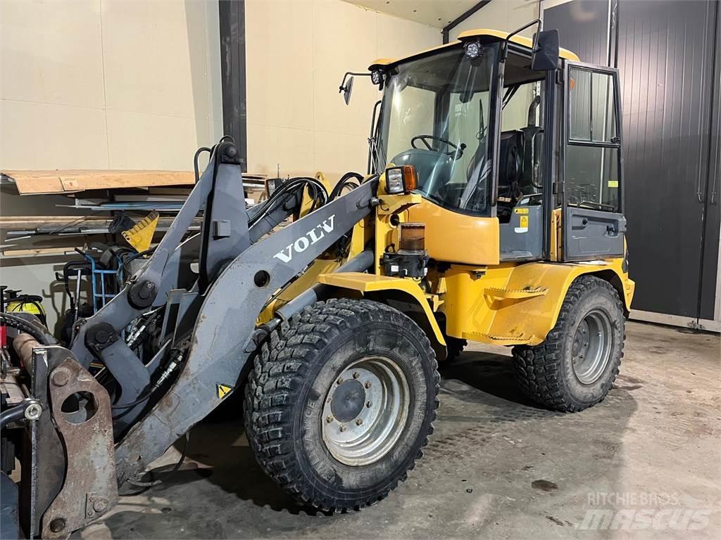 Volvo L35 TP/S Kolesni nakladalci