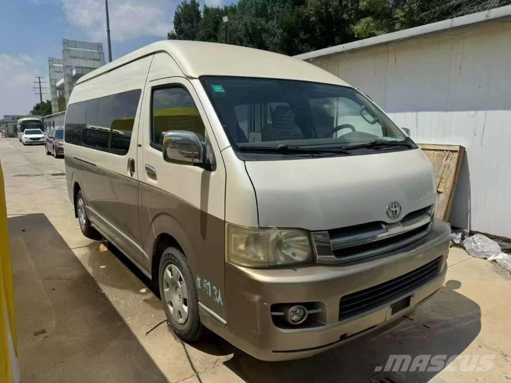 Toyota Hiace Mini avtobusi