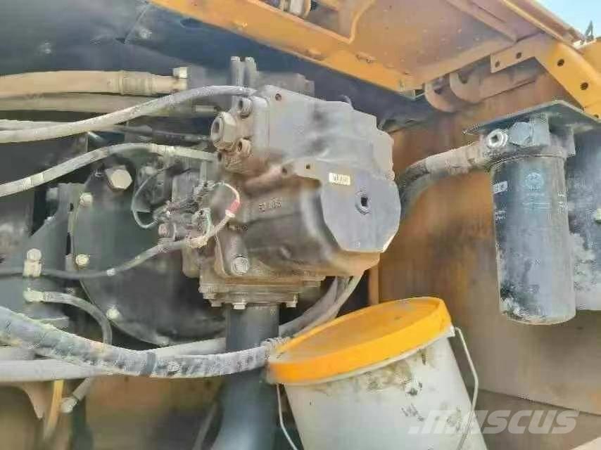 Komatsu PC 360-8 Bagri goseničarji