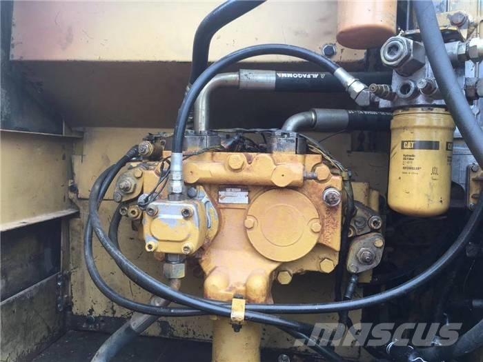 CAT 320 C Bagri goseničarji