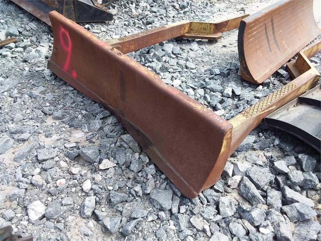 Ösa 260 Druge komponente