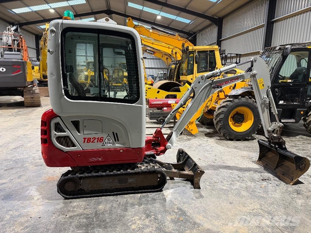 Takeuchi TB 216 Mini bagri <7t