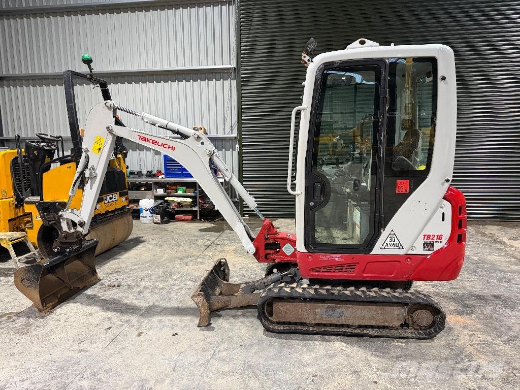 Takeuchi TB 216 Mini bagri <7t