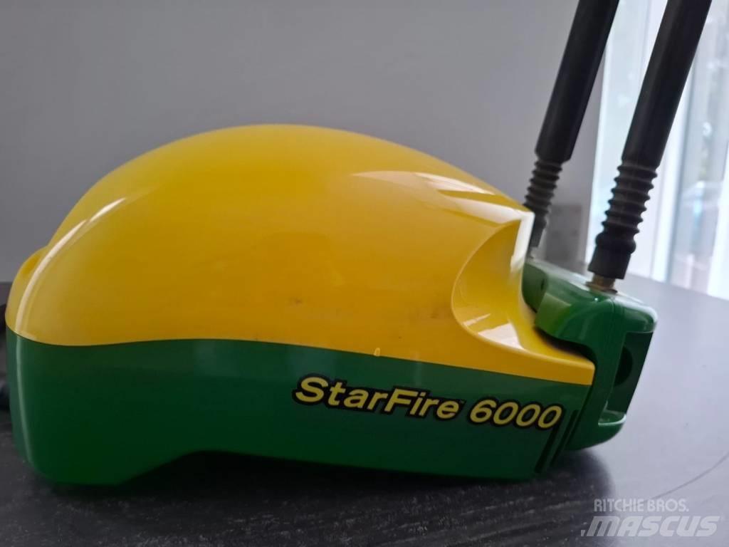 John Deere 8370 R Traktorji