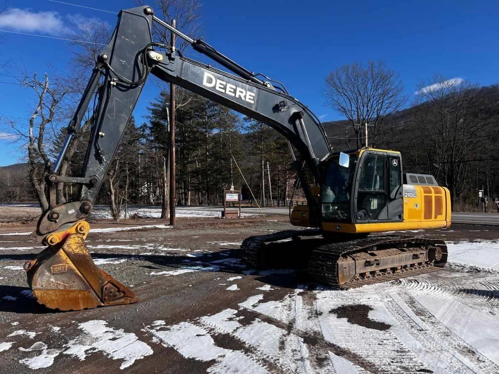 DEERE 210G LC Bagri goseničarji
