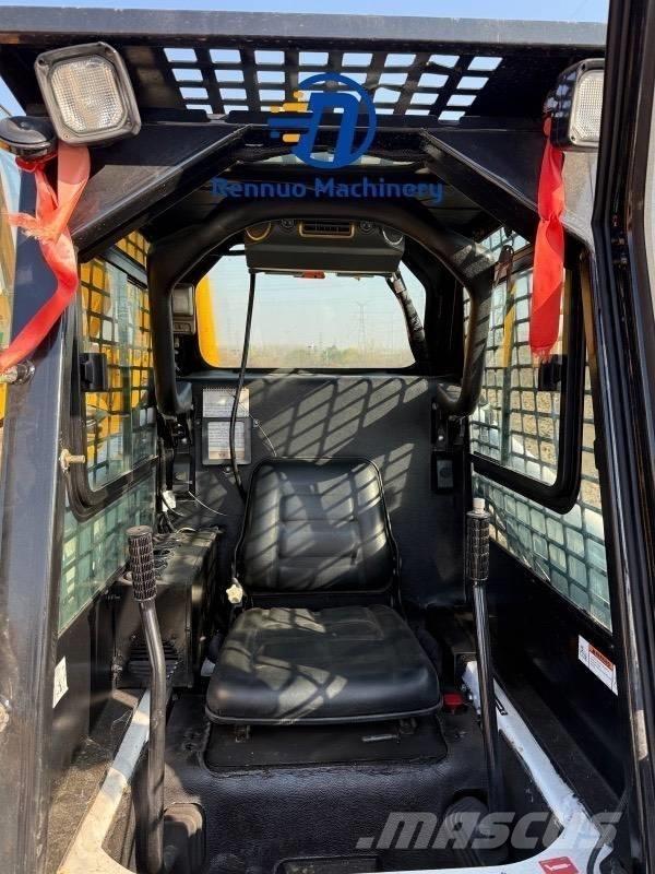 Bobcat S 18 Skid steer mini nakladalci