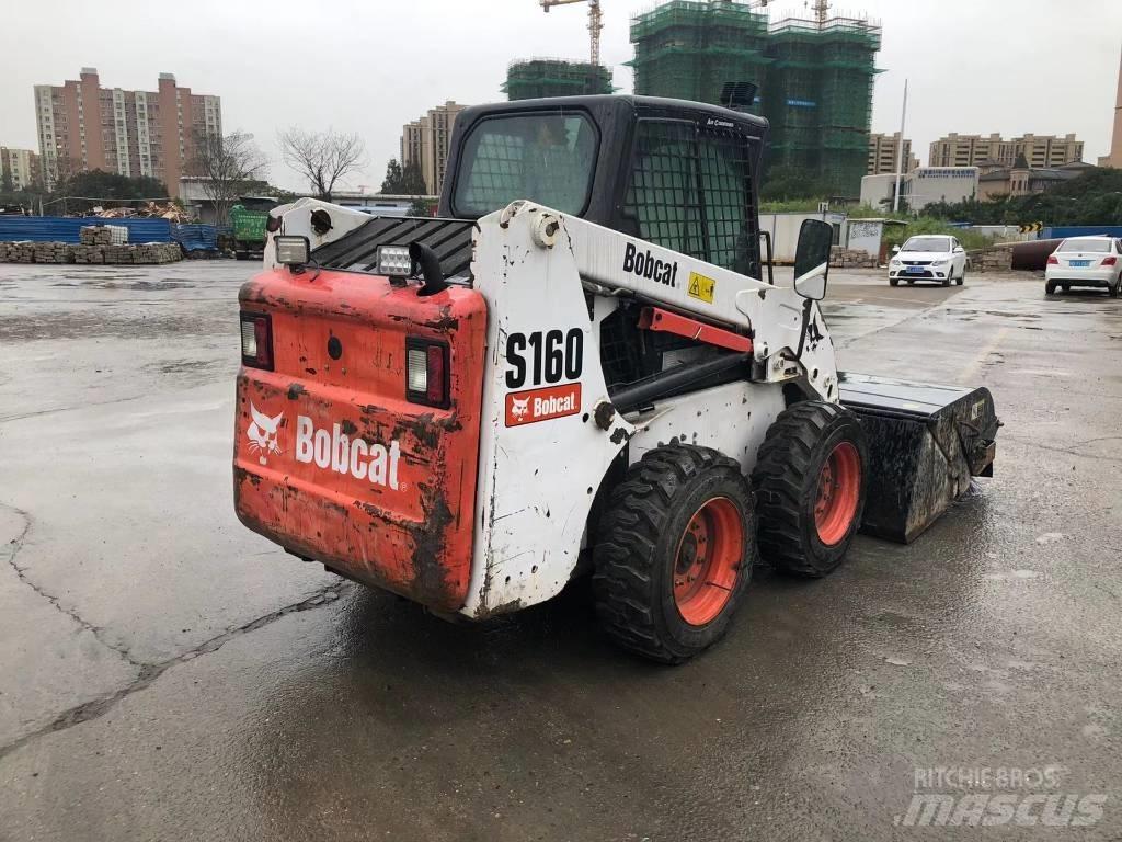 Bobcat S160 Skid steer mini nakladalci