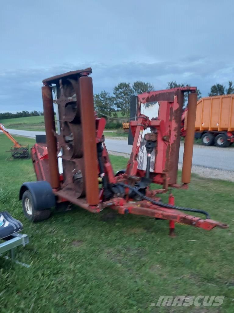 Trimax G2 493 DL Priključne in vlečne kosilnice