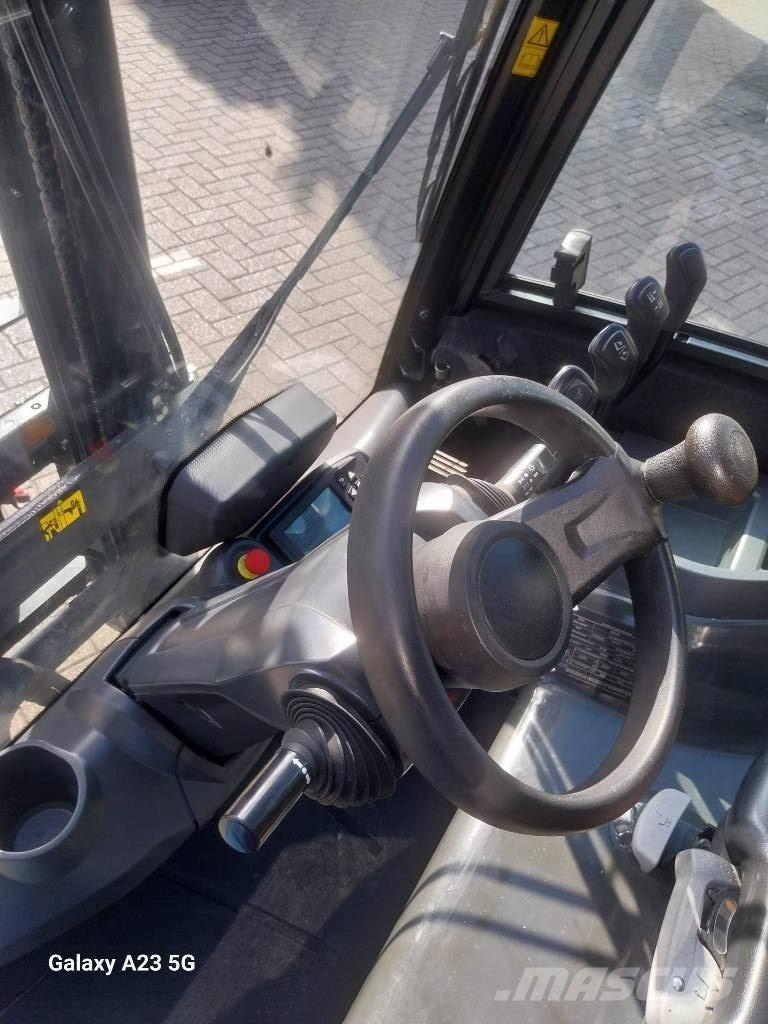 UniCarriers MX 25 Električni viličarji