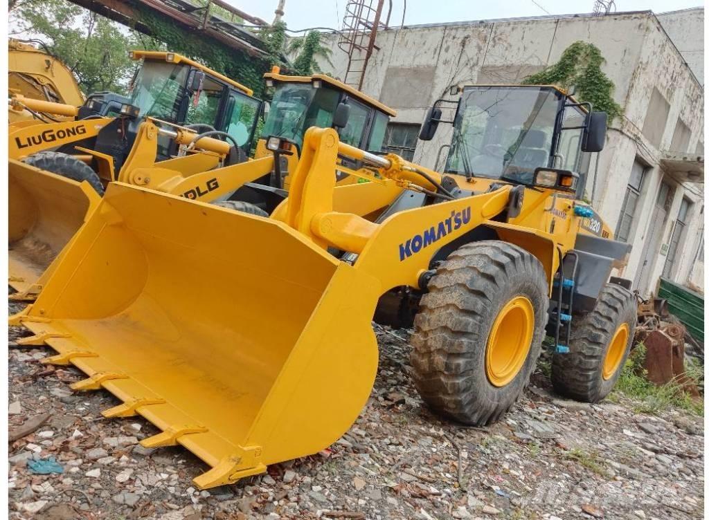 Komatsu WA 320-5 Kolesni nakladalci