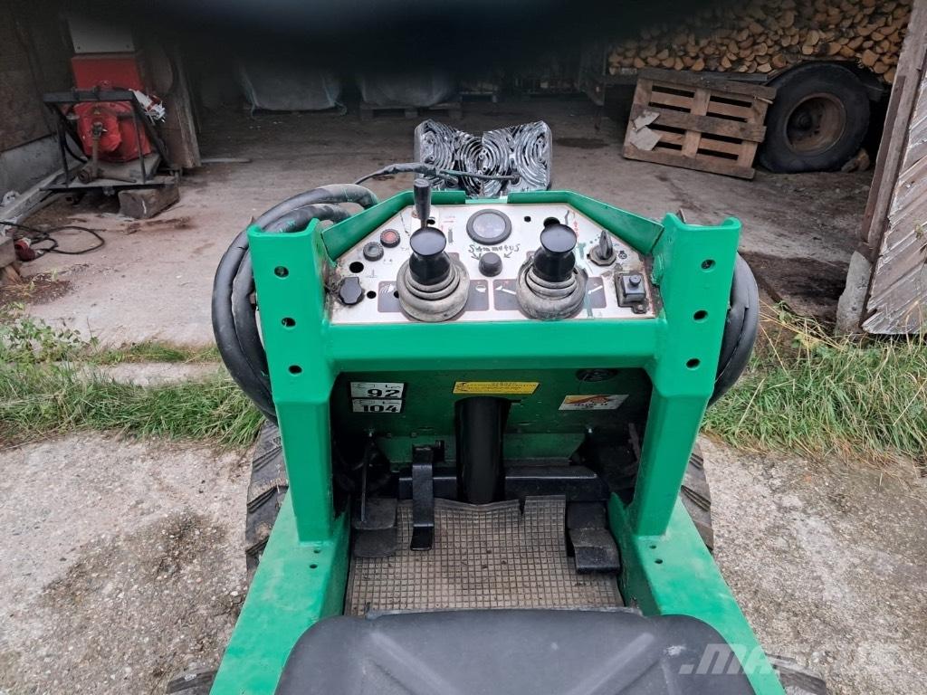 Avant 314 Skid steer mini nakladalci