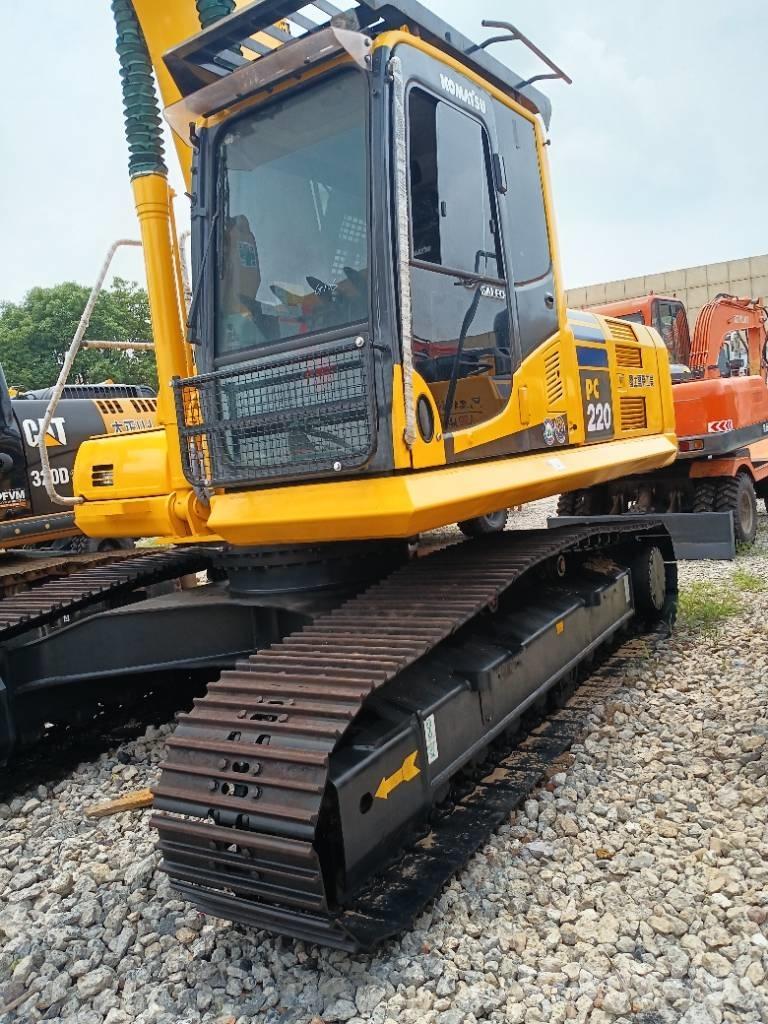 Komatsu PC 220-8 Bagri goseničarji