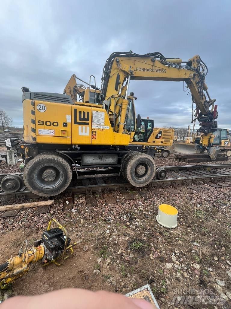 Liebherr A 900 C ZW Posebni bagri