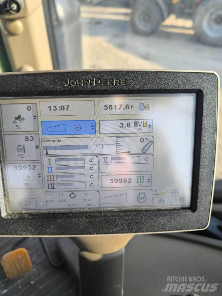John Deere 8360 RT Traktorji
