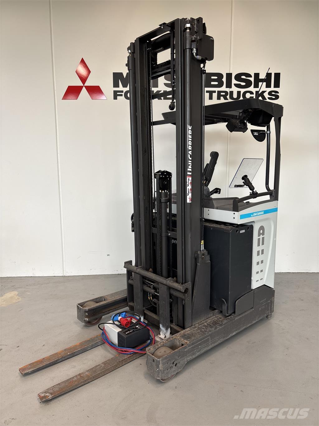 Atlet UMS160 Viličarji s pomičnim teleskopom