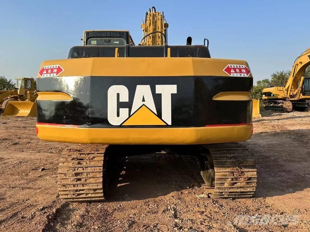 CAT 320B Bagri goseničarji