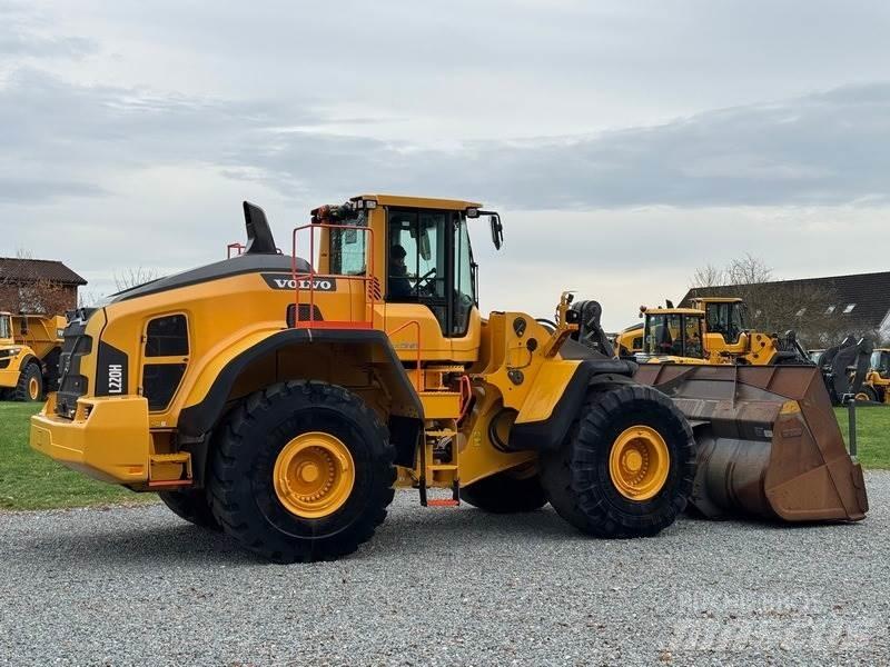 Volvo L 220 H Kolesni nakladalci