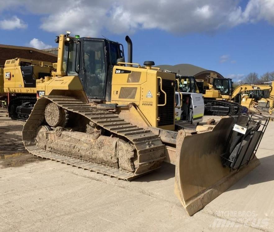 CAT D 6 N LGP Buldožerji goseničarji