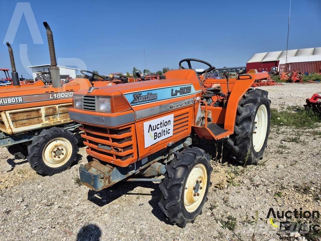 Kubota L1-205D Traktorji