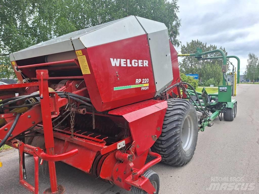 Welger 220 Profi Balirke (okrogle bale)