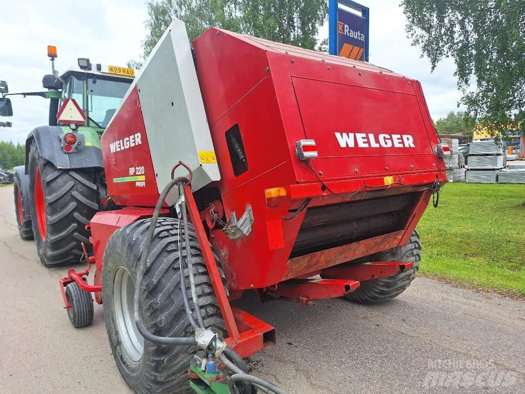 Welger 220 Profi Balirke (okrogle bale)