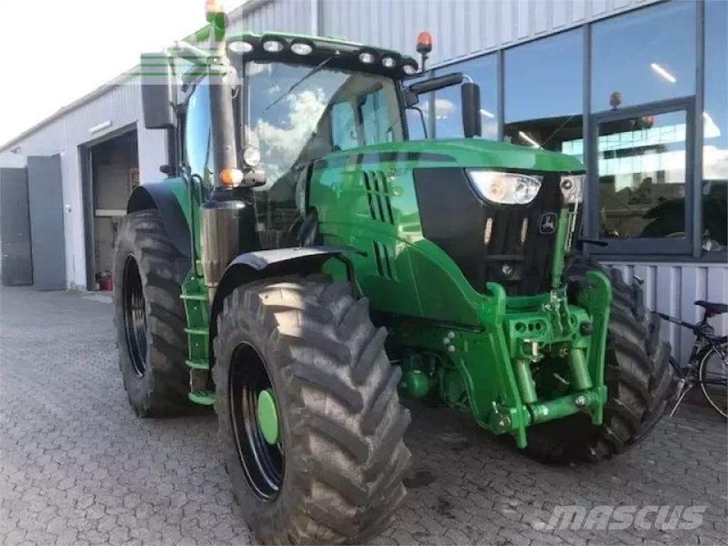 John Deere 6215r Traktorji
