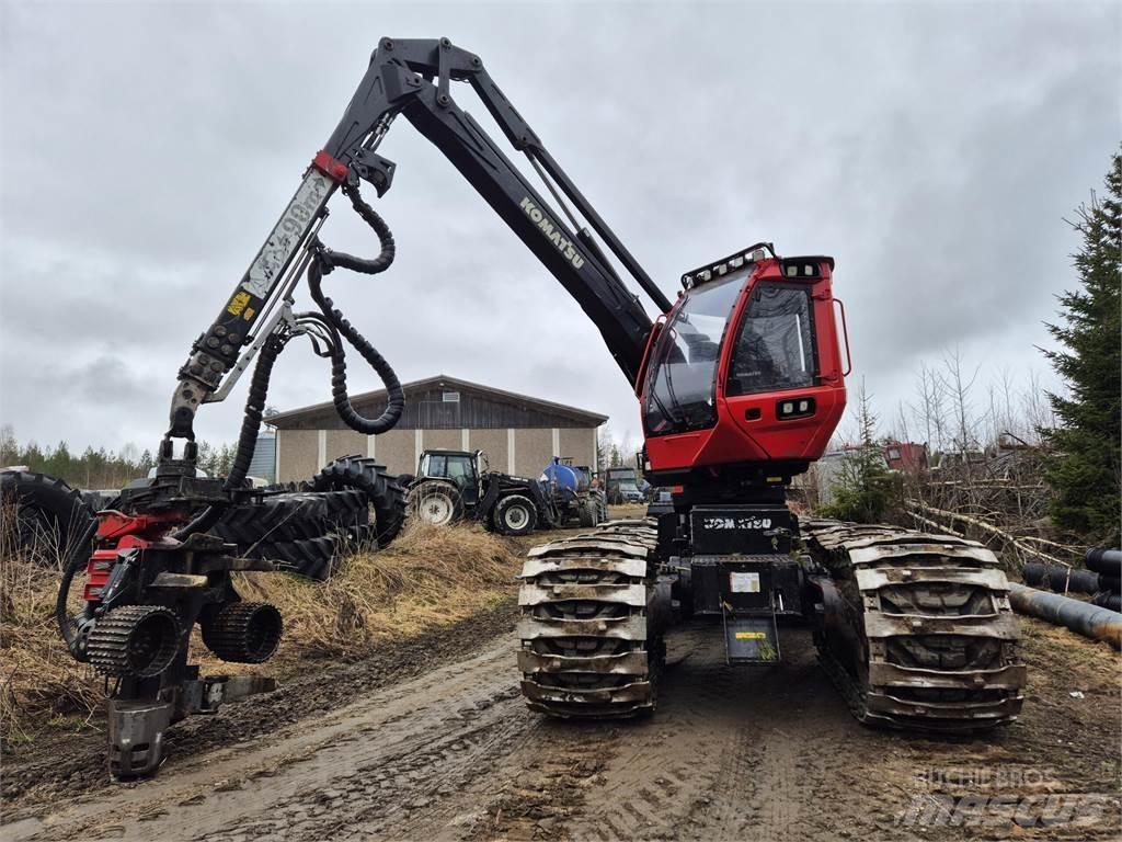 Komatsu 901 XC Harvesterji