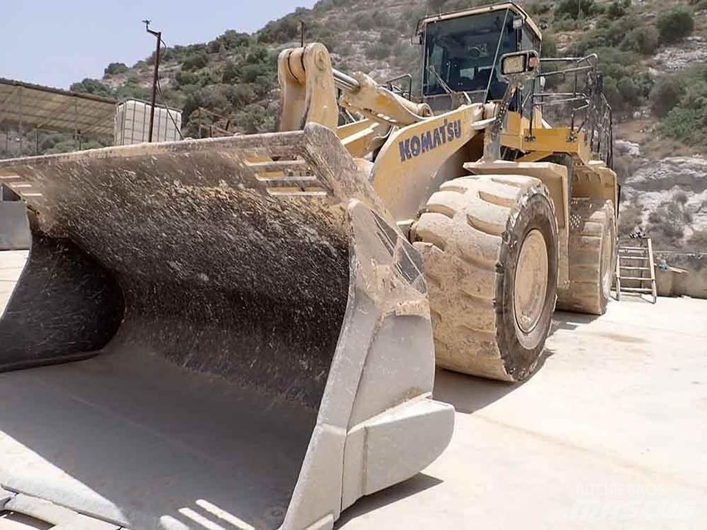 Komatsu WA600-8EO Kolesni nakladalci