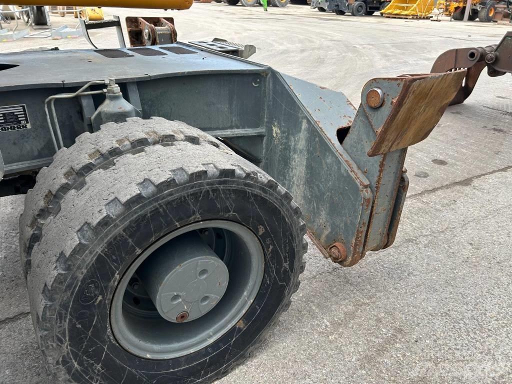 Liebherr LH 24 M Bagri za prekladanje primarnih/sekundarnih surovin