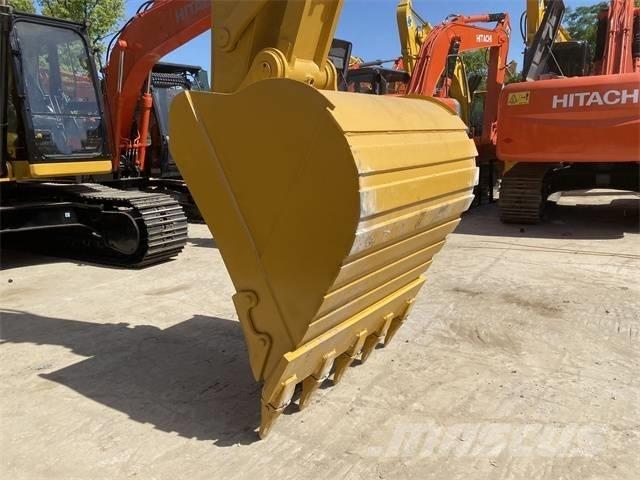 CAT 330 GC Bagri goseničarji