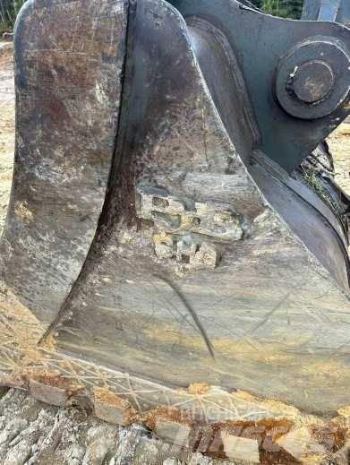 Doosan DX 350 LC Bagri goseničarji