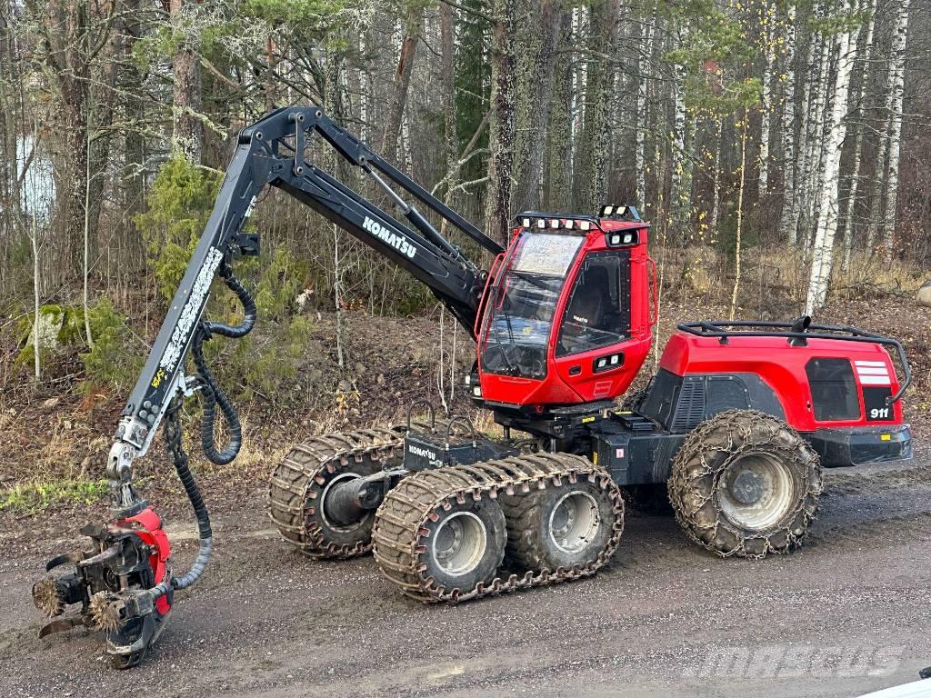 Komatsu 911 Harvesterji