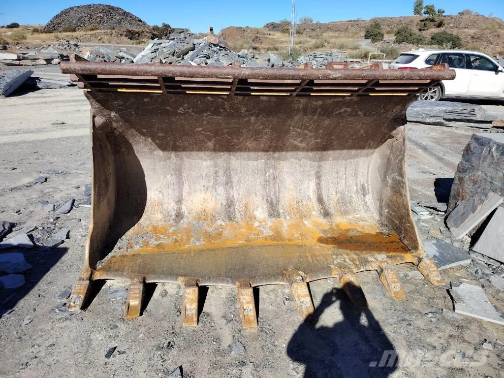 Hitachi ZW 180-6 Kolesni nakladalci