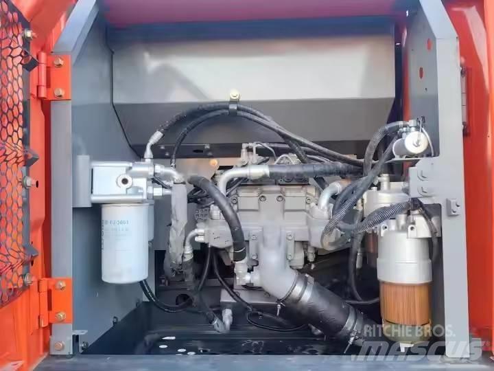 Hitachi ZX210 Bagri goseničarji
