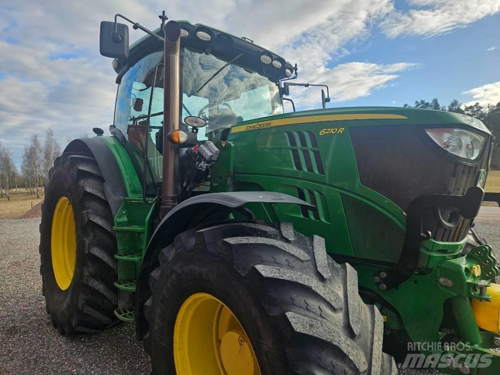 John Deere 6210 R Traktorji