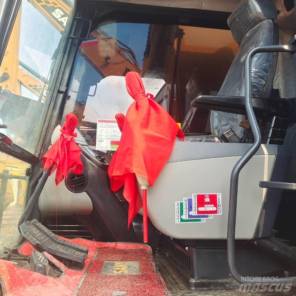 Komatsu PC 200-8 Bagri goseničarji