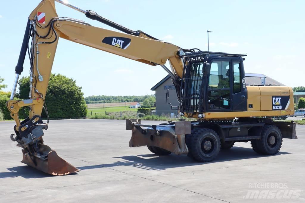 CAT M 322 D Bagri na kolesih