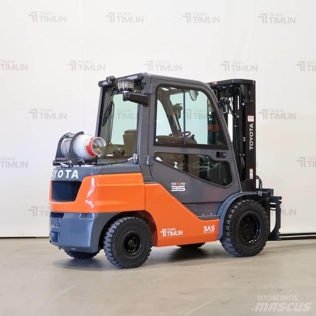 Toyota 02-8FGJF35 Plinski viličarji