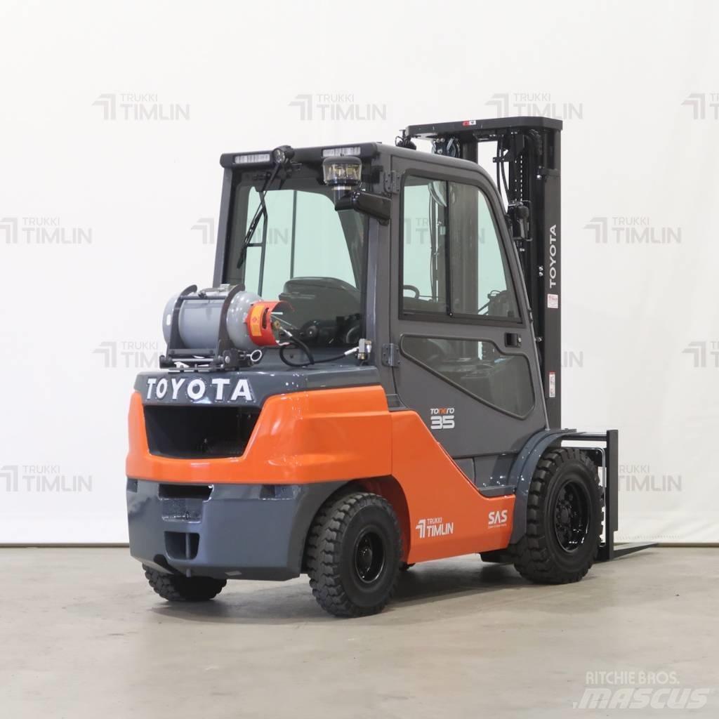 Toyota 02-8FGJF35 Plinski viličarji