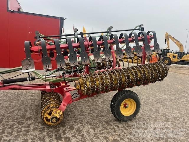Väderstad ROLLEX 620 Valjarji
