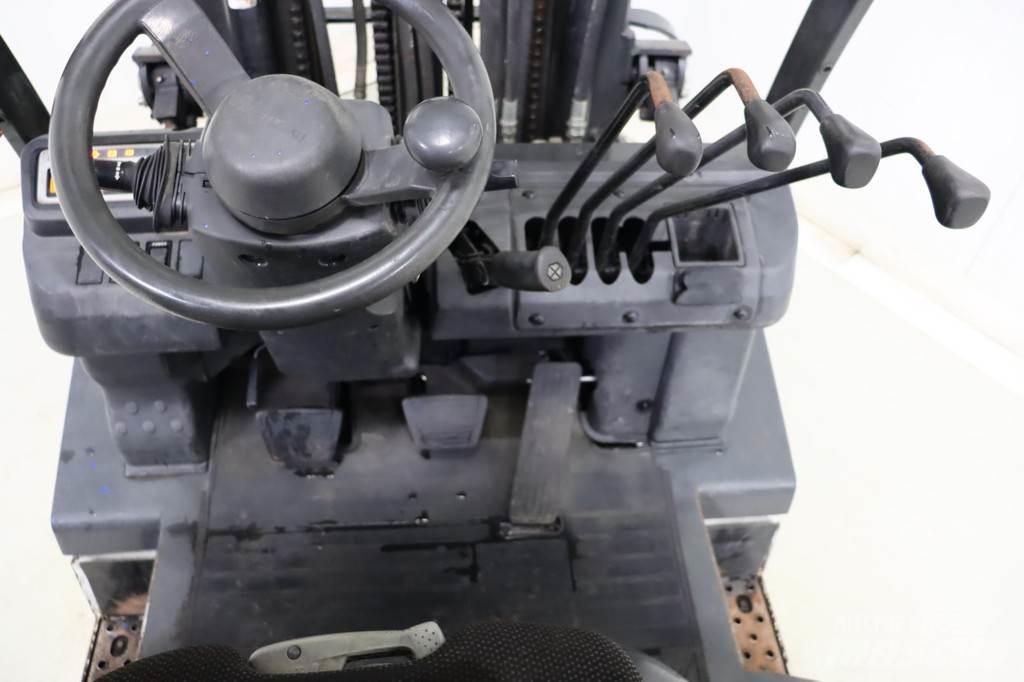 Nissan U1D2A20LQ Plinski viličarji