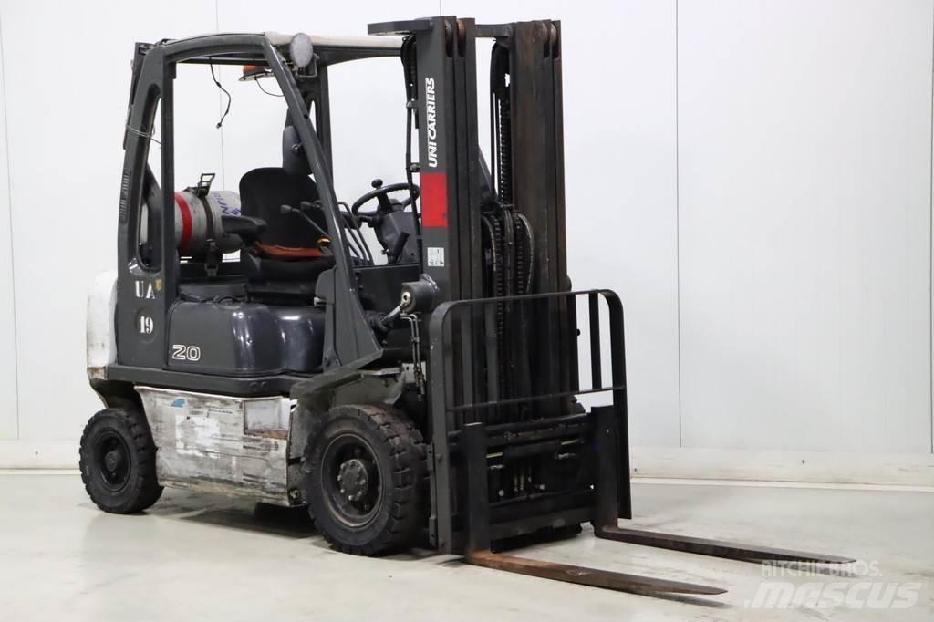 Nissan U1D2A20LQ Plinski viličarji