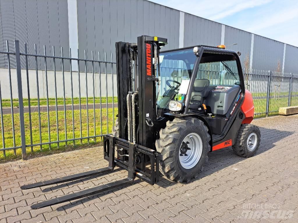 Manitou MC 25-4 Dizelski viličarji