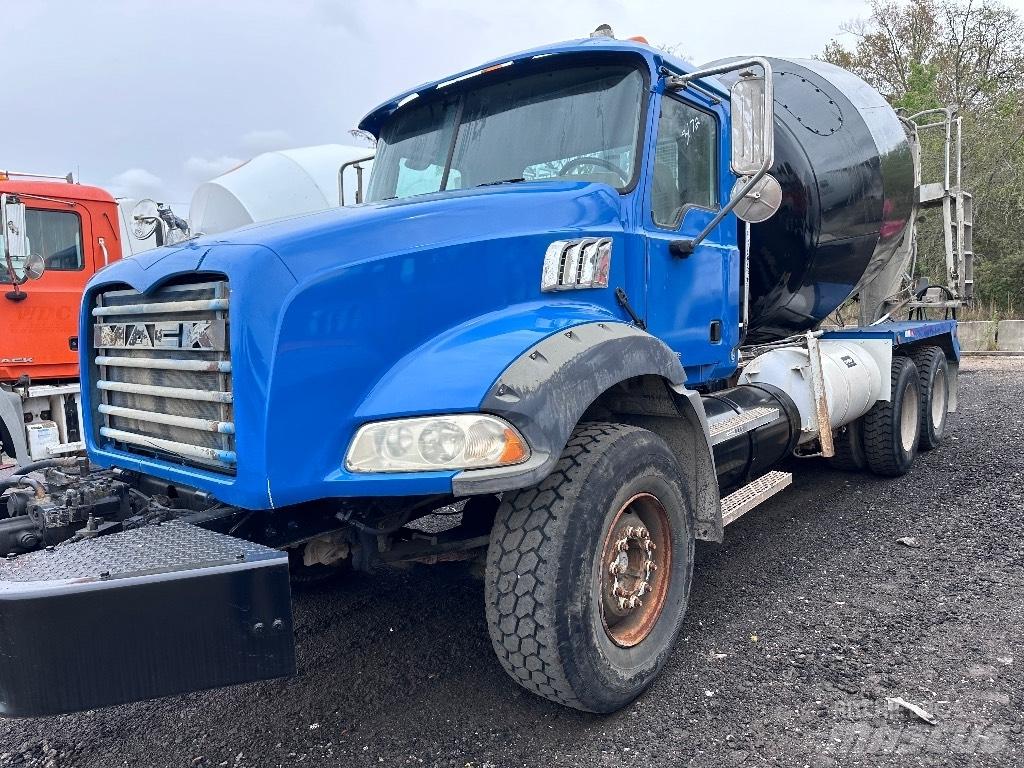 Mack CTP 713 B Drugi tovornjaki