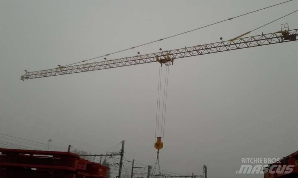 Potain MD 235 J12 Stolpni žerjavi