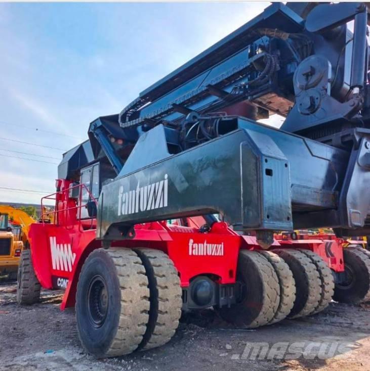 Fantuzzi CS 45 KM Dosežni viličarji