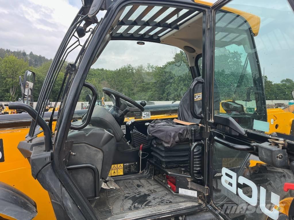 JCB 540-140 Teleskopski viličarji
