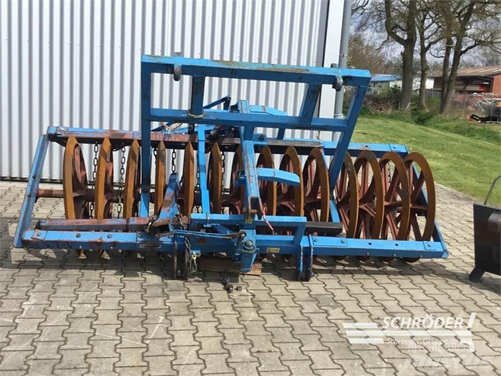 Tigges 14/900 Valjarji